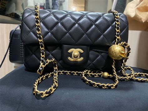 chanel adjustable chain bag